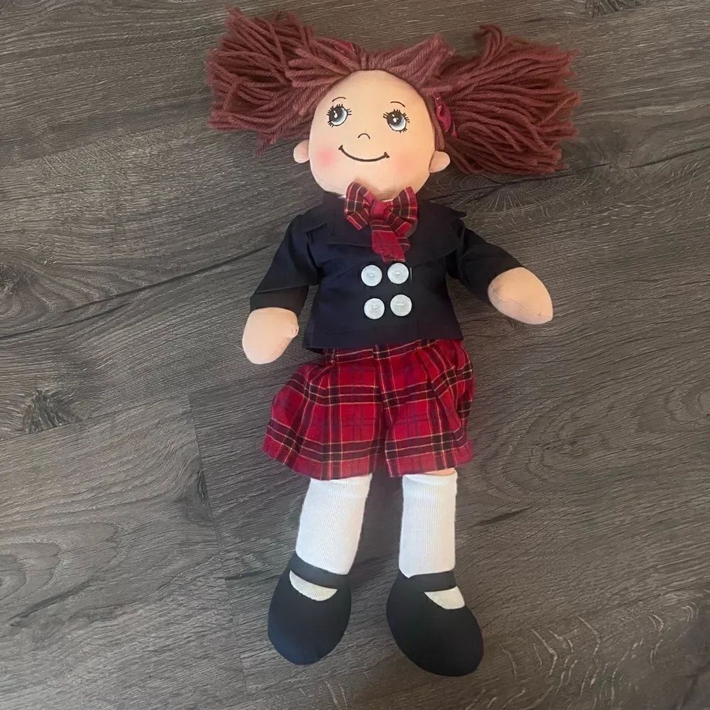 Delton 14" Appl Dmpln Doll,school girl